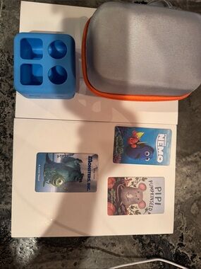 YOTO Gray and Orange Zip Case with Blue Silicone Cube